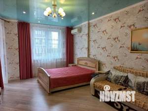 1-к квартира, на длительный срок, 57м2, 3/10 этаж