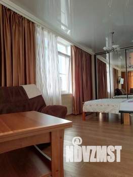 1-к квартира, посуточно, 44м2, 1/1 этаж