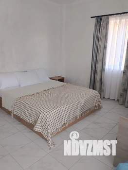 Студия квартира, посуточно, 32м2, 1/1 этаж