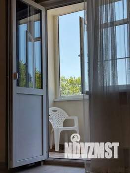 Студия квартира, посуточно, 33м2, 3/3 этаж