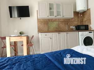 Студия квартира, посуточно, 22м2, 1/5 этаж