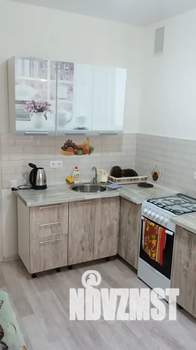 1-к квартира, посуточно, 38м2, 2/5 этаж