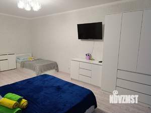 1-к квартира, посуточно, 38м2, 14/16 этаж