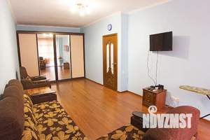 2-к квартира, посуточно, 60м2, 1/10 этаж