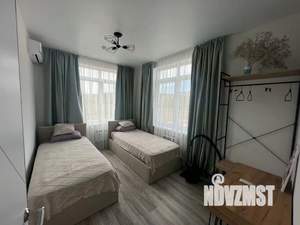 3-к квартира, посуточно, 49м2, 1/1 этаж