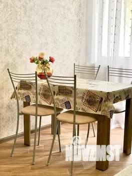 1-к квартира, посуточно, 40м2, 2/9 этаж