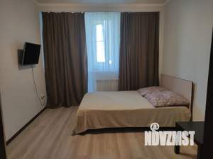 1-к квартира, посуточно, 39м2, 3/6 этаж