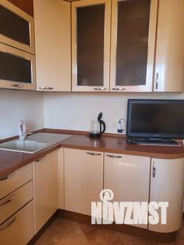 1-к квартира, посуточно, 40м2, 6/10 этаж