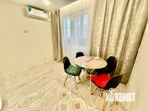 1-к квартира, посуточно, 42м2, 13/16 этаж