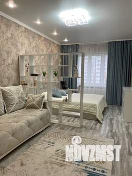 1-к квартира, посуточно, 35м2, 3/16 этаж