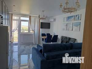 Студия квартира, посуточно, 40м2, 6/7 этаж