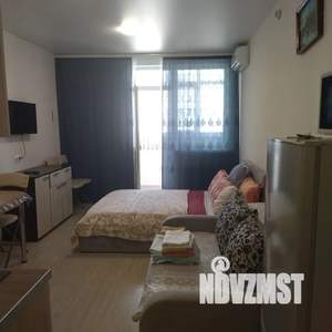 Студия квартира, посуточно, 27м2, 15/18 этаж