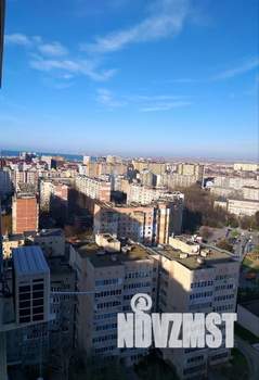 Студия квартира, посуточно, 23м2, 18/19 этаж