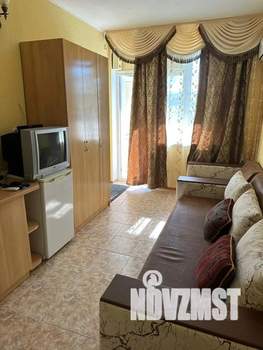 Студия квартира, посуточно, 20м2, 2/2 этаж