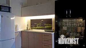 Студия квартира, посуточно, 30м2, 1/3 этаж