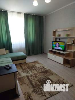 2-к квартира, посуточно, 40м2, 13/16 этаж