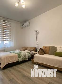 1-к квартира, посуточно, 37м2, 1/4 этаж