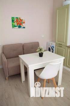 2-к квартира, посуточно, 42м2, 1/1 этаж