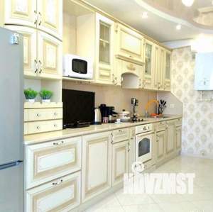 1-к квартира, посуточно, 50м2, 2/9 этаж