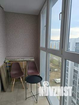 Студия квартира, посуточно, 35м2, 14/14 этаж