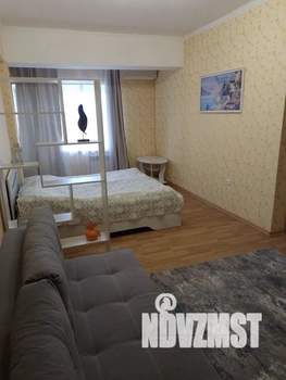 1-к квартира, посуточно, 45м2, 4/8 этаж