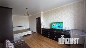 1-к квартира, посуточно, 60м2, 3/10 этаж