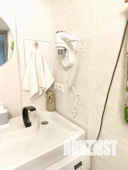 Студия квартира, посуточно, 20м2, 1/12 этаж