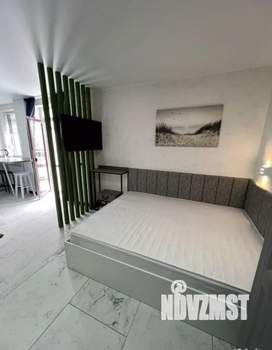 Студия квартира, посуточно, 36м2, 3/7 этаж