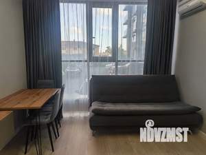 1-к квартира, посуточно, 40м2, 1/8 этаж