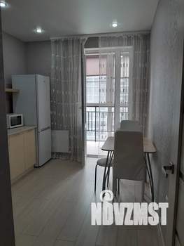 1-к квартира, посуточно, 40м2, 11/20 этаж