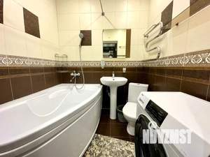 1-к квартира, посуточно, 42м2, 2/17 этаж