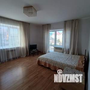 1-к квартира, посуточно, 49м2, 2/6 этаж