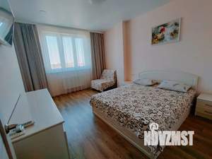 1-к квартира, посуточно, 35м2, 6/9 этаж