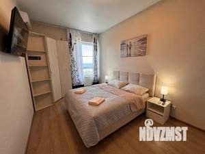 1-к квартира, посуточно, 38м2, 10/12 этаж