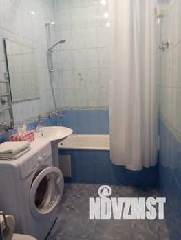 Студия квартира, посуточно, 27м2, 1/4 этаж