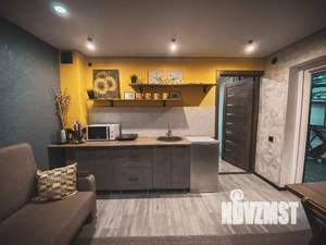 2-к квартира, посуточно, 24м2, 1/2 этаж