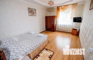 3-к квартира, посуточно, 100м2, 2/3 этаж