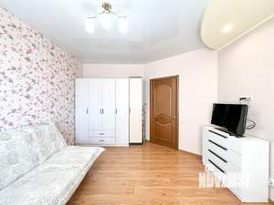 1-к квартира, на длительный срок, 38м2, 10/14 этаж