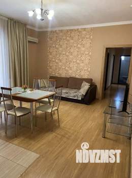 3-к квартира, посуточно, 68м2, 1/1 этаж