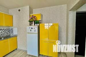 1-к квартира, посуточно, 28м2, 9/16 этаж