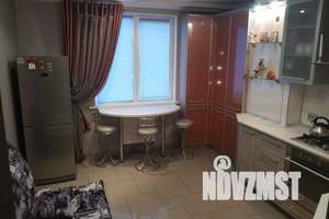 1-к квартира, посуточно, 42м2, 4/9 этаж