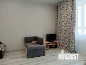 Студия квартира, посуточно, 30м2, 10/20 этаж