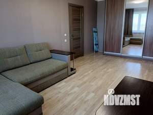 1-к квартира, посуточно, 37м2, 8/16 этаж
