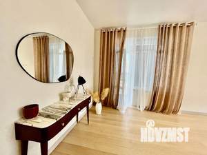 3-к квартира, посуточно, 135м2, 20/21 этаж