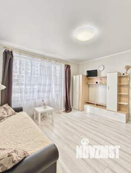 Студия квартира, на длительный срок, 25м2, 3/20 этаж