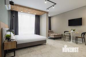 Студия квартира, на длительный срок, 38м2, 1/4 этаж