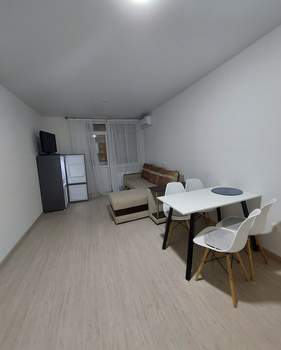 Студия квартира, на длительный срок, 30м2, 1/18 этаж