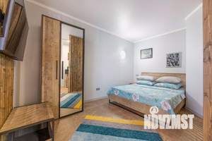 1-к квартира, посуточно, 43м2, 1/1 этаж
