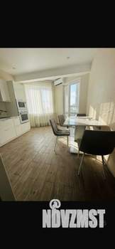 1-к квартира, посуточно, 40м2, 7/16 этаж