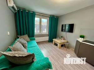 1-к квартира, посуточно, 36м2, 13/16 этаж